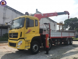 Xe cẩu tự hành 10 tấn Dongfeng 4 chân