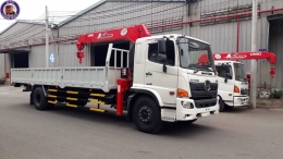 Xe tải gắn cẩu Unic 5 tấn Hino FG